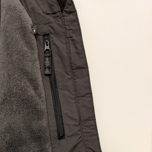 COLUMBIA Waterproof Ski Jacket, Green, XL - Picture 16 of 16